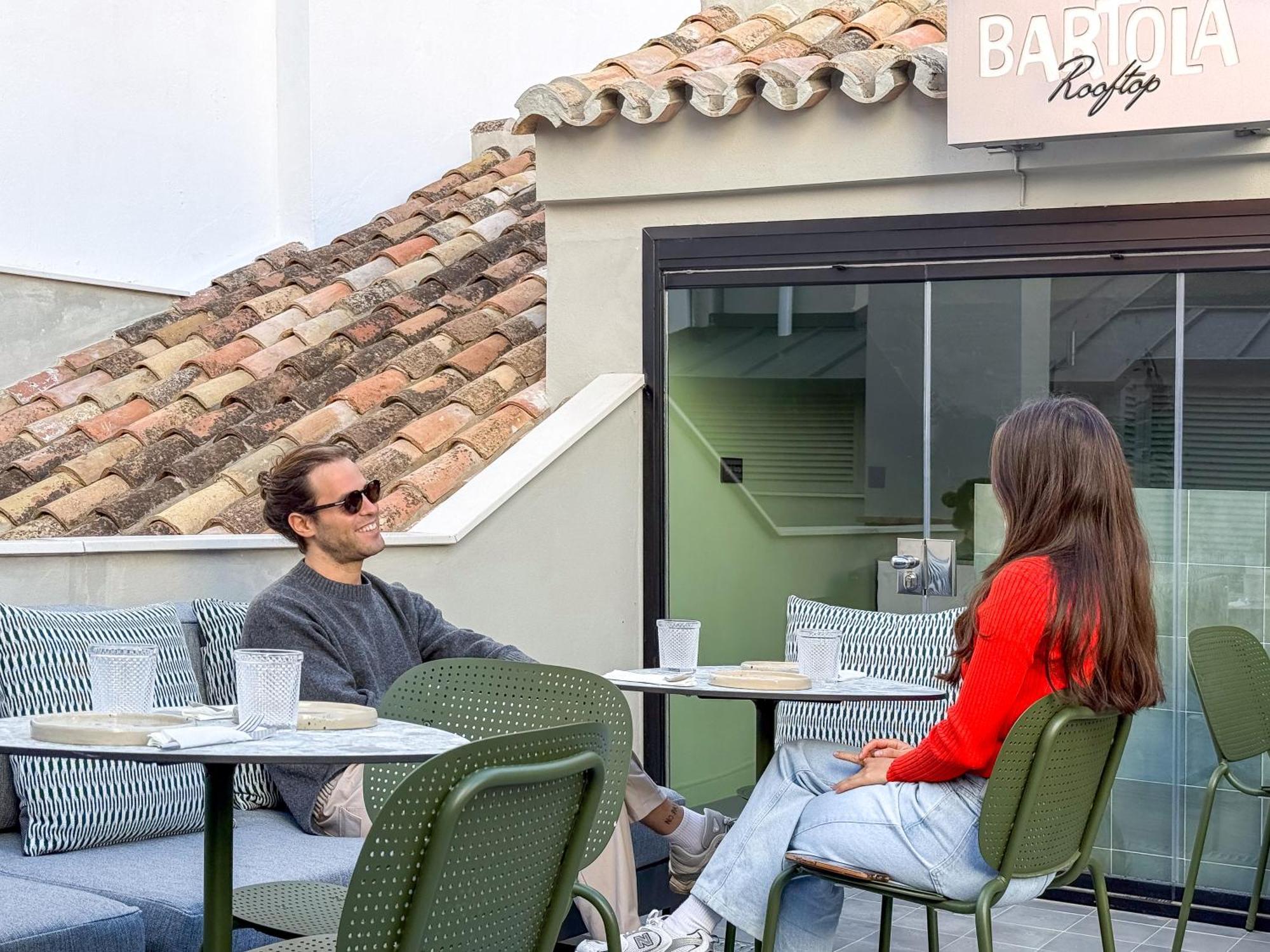 Coeo Hernan Ruiz Rooftop Pool Hostel Malaga Exterior photo